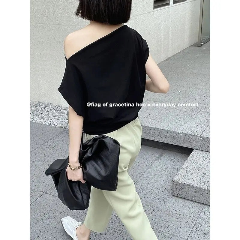 オフショルダー 半袖ルーズTシャツ 無地