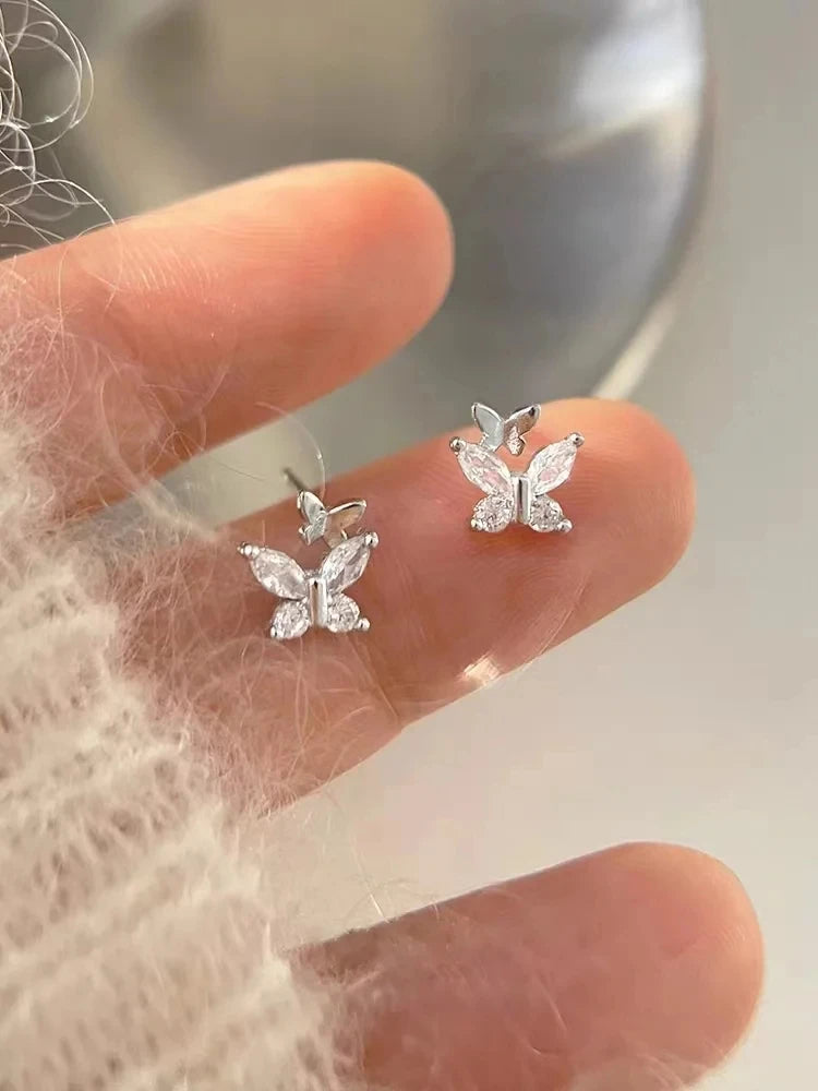 ジルコニア スターピアス シルバーカラー