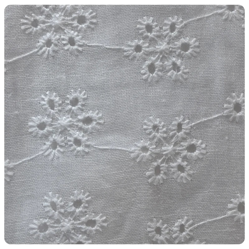 花刺繍レース ペプラム キャミソール ホワイト