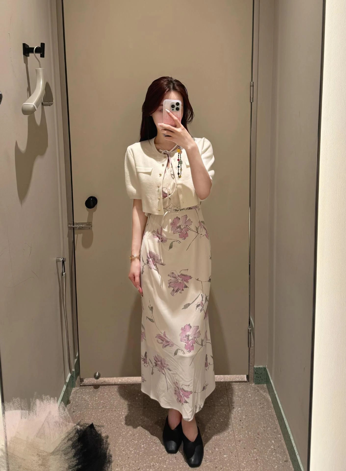 花柄 Vネック ベルト付きロングワンピース