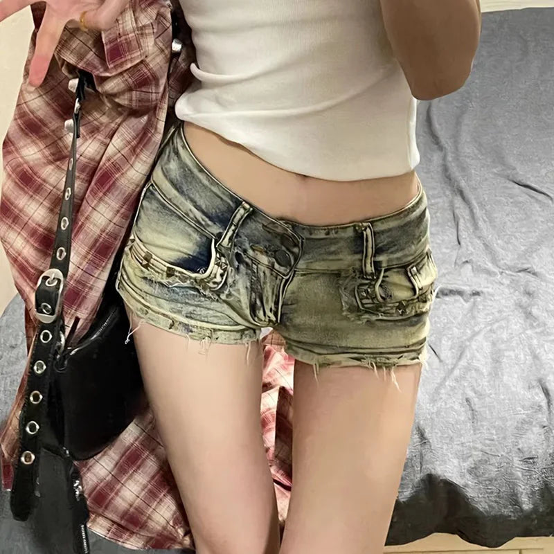 ローライズ ブリーチ デニムショートパンツ