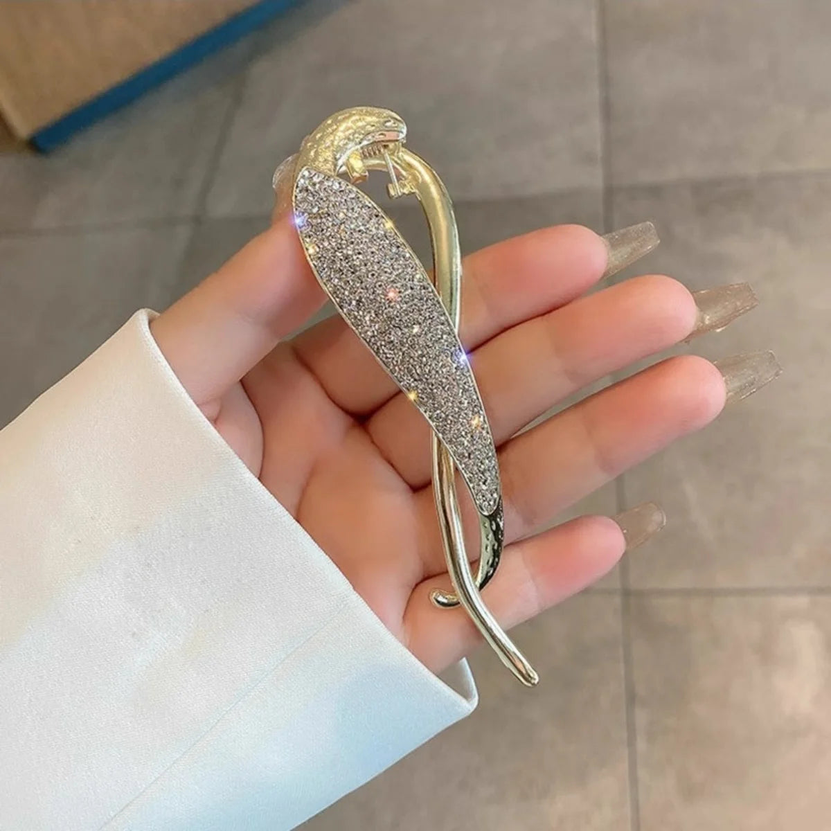 パールツイスト ヘアクリップ 約11.5cm