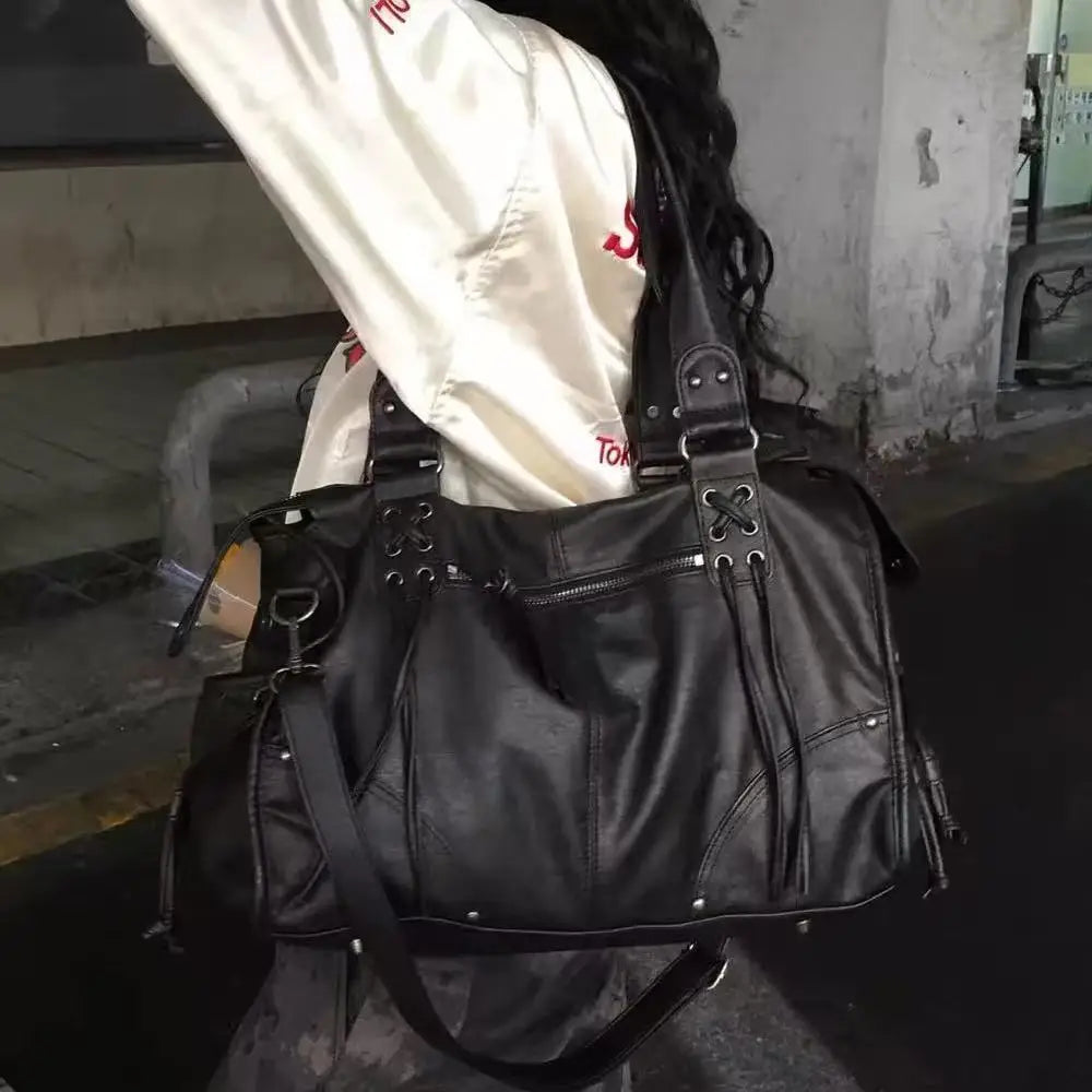 Fancy Club 無地バックル ショルダーバッグ